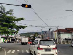Traffic Light di Simpang 4 Djarum Kota Banjar Tak Berfungsi, Lalu Lintas Tak Teratur