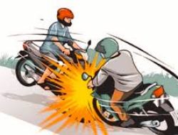 Dua Sepeda Motor Terlibat Adu Banteng di Jalan Raya Banjar